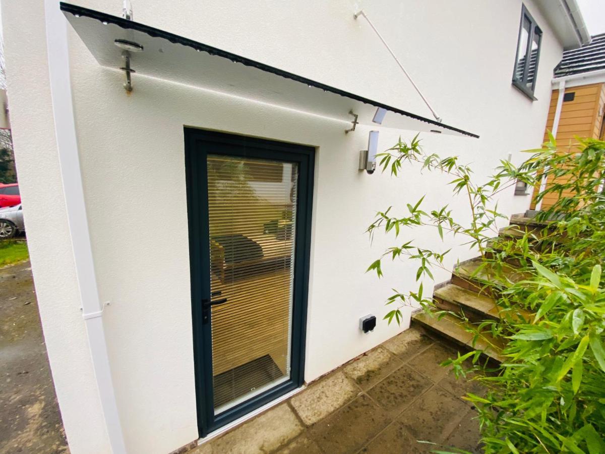 New Modern Studio Apartment, Parking, Netflix Kenilworth Buitenkant foto
